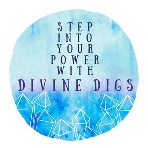 🦋•••D I V I N E  D I G S•••🦋